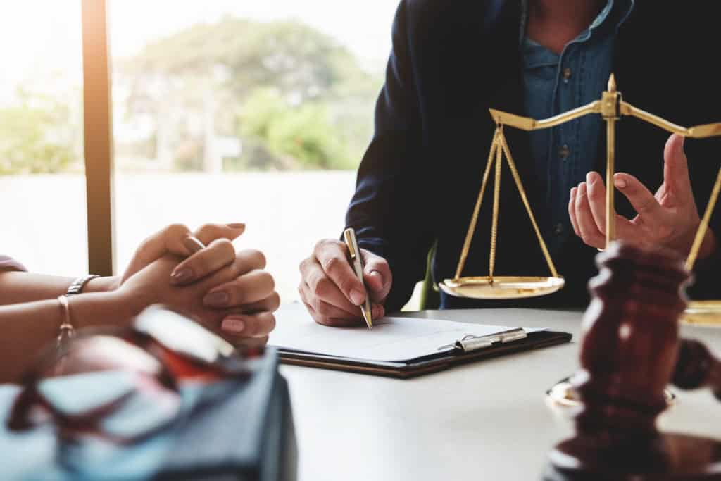 Court Applications vs. Mediation: A Less Stressful Path with EH Mediation Wickford